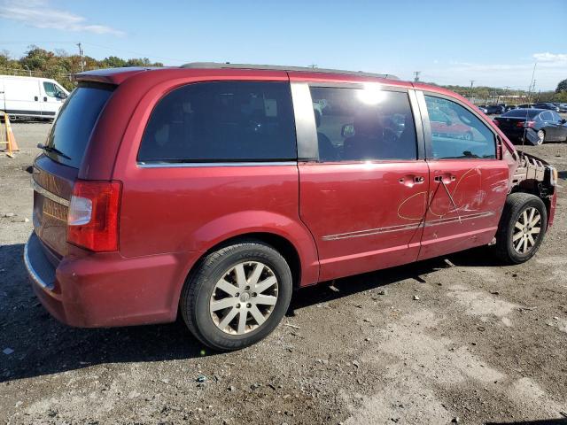 Photo 3 from auction – 2016 CHRYSLER TOWN & COU with VIN 2C4RC1BG0GR149068
