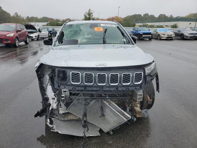 Photo 5 from auction – 2024 JEEP COMPASS LA with VIN 3C4NJDBN2RT154650
