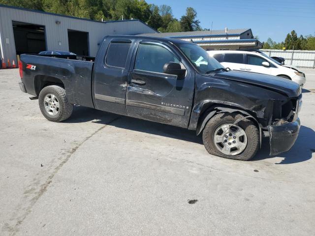 Photo 4 from auction – 2008 CHEVROLET SILVERADO K1500 with VIN 2GCEK19C681260017