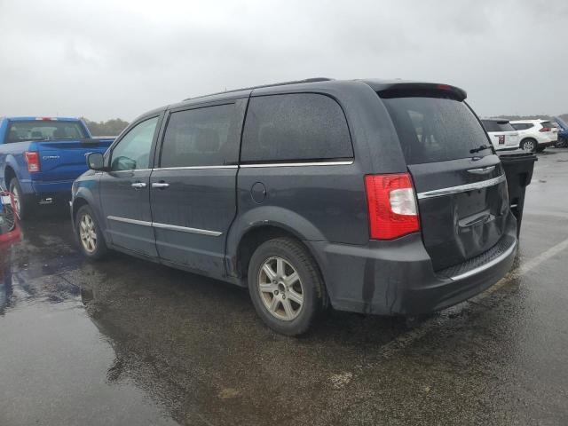 Photo 2 from auction – 2012 CHRYSLER TOWN & COU with VIN 2C4RC1BG3CR117063