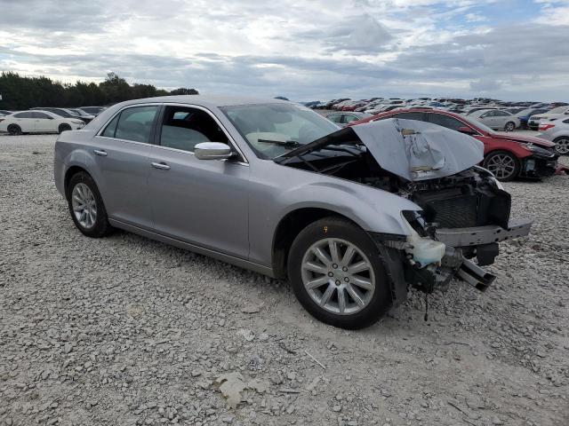 Photo 4 from auction – 2013 CHRYSLER 300C with VIN 2C3CCAET1DH675777