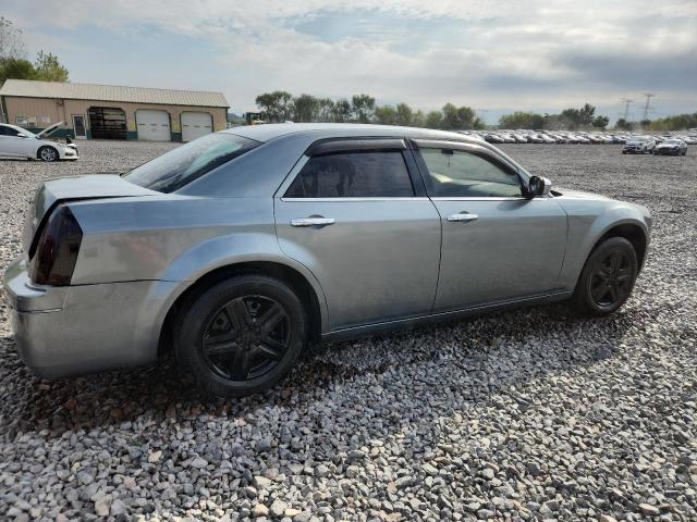 Photo 3 from auction – 2007 CHRYSLER 300 with VIN 2C3KA43R87H739800