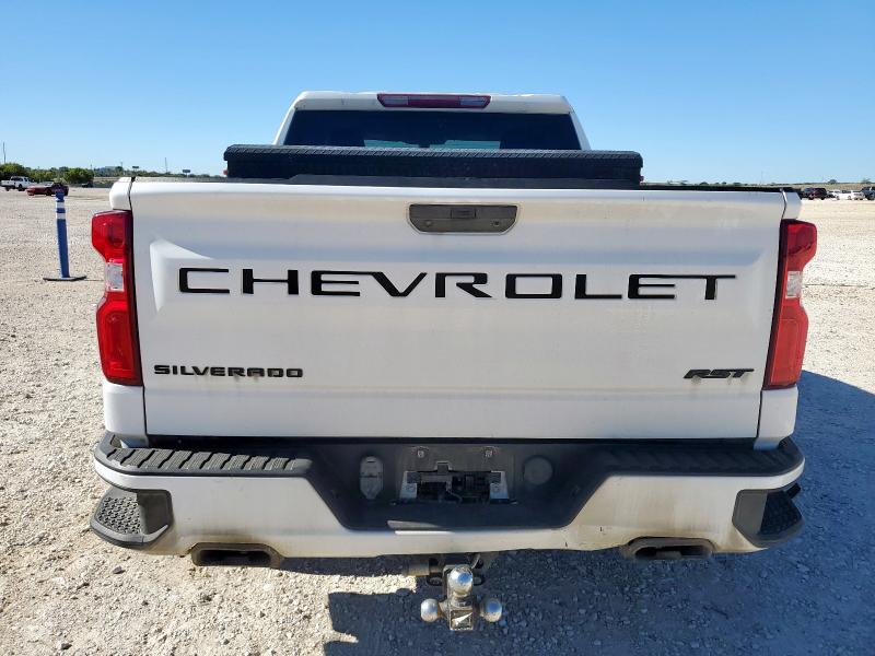 Photo 6 from auction – 2021 CHEVROLET SILVERADO with VIN 1GCUYEED8MZ372402