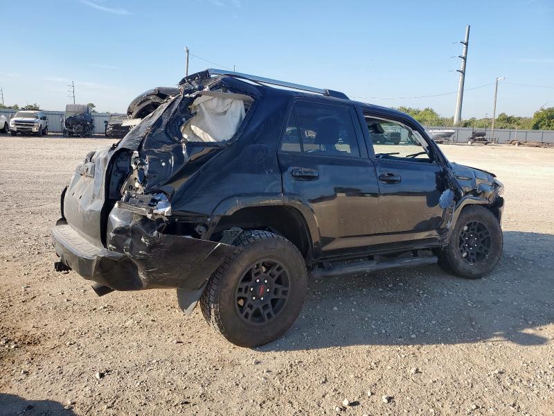 Photo 3 from auction – 2021 TOYOTA 4RUNNER SR with VIN JTEFU5JR6M5231806