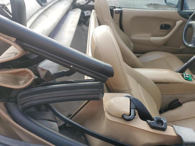 Photo 10 from auction – 1999 MAZDA MX-5 MIATA with VIN JM1NB3530X0118323