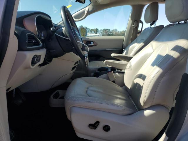 Photo 7 from auction – 2017 CHRYSLER PACIFICA T with VIN 2C4RC1BG0HR520196