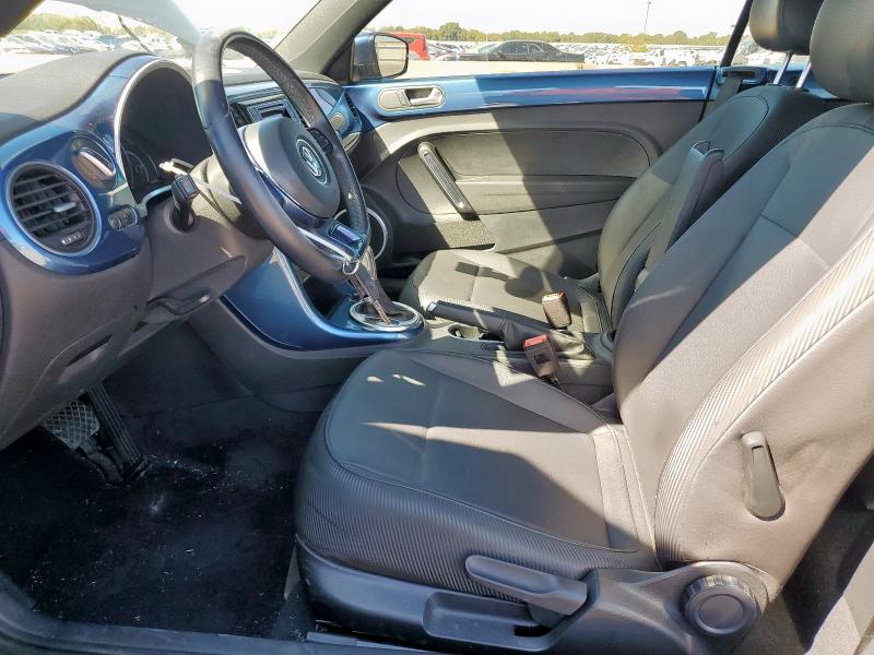 Photo 7 from auction – 2018 VOLKSWAGEN BEETLE S with VIN 3VW5DAAT5JM505097