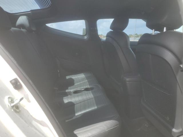 Photo 10 from auction – 2016 HYUNDAI VELOSTER T with VIN KMHTC6AE5GU271362