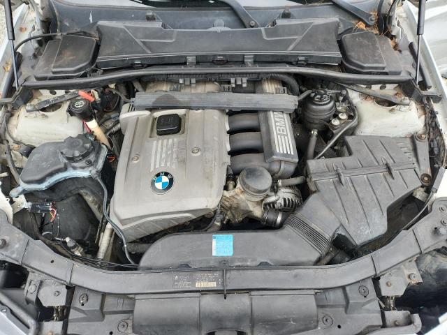 Photo 11 from auction – 2006 BMW 325 I with VIN WBAVB135X6PS64062
