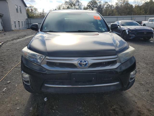 Photo 5 from auction – 2011 TOYOTA HIGHLANDER with VIN JTEDC3EH2B2000349
