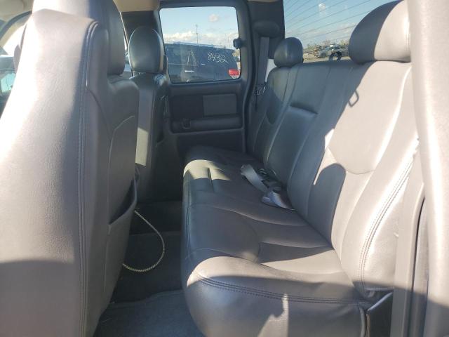 Photo 10 from auction – 2004 CHEVROLET SILVERADO with VIN 2GCEK19N041158966
