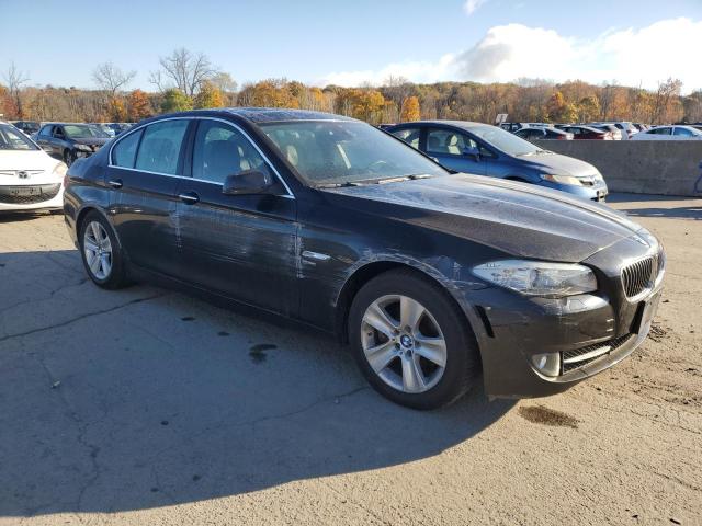 Photo 4 from auction – 2012 BMW 528 XI with VIN WBAXH5C59CDW11358