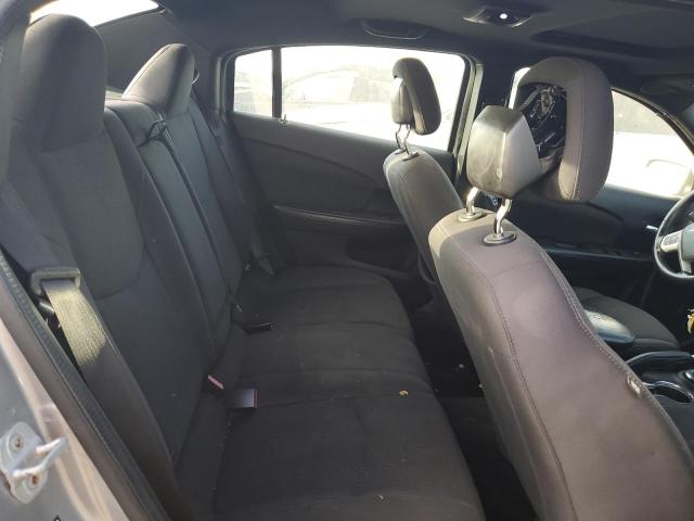 Photo 10 from auction – 2013 CHRYSLER 200 TOURIN with VIN 1C3CCBBG7DN704056