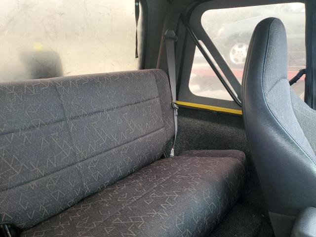 Photo 11 from auction – 2001 JEEP WRANGLER / with VIN 1J4FA29P61P350948
