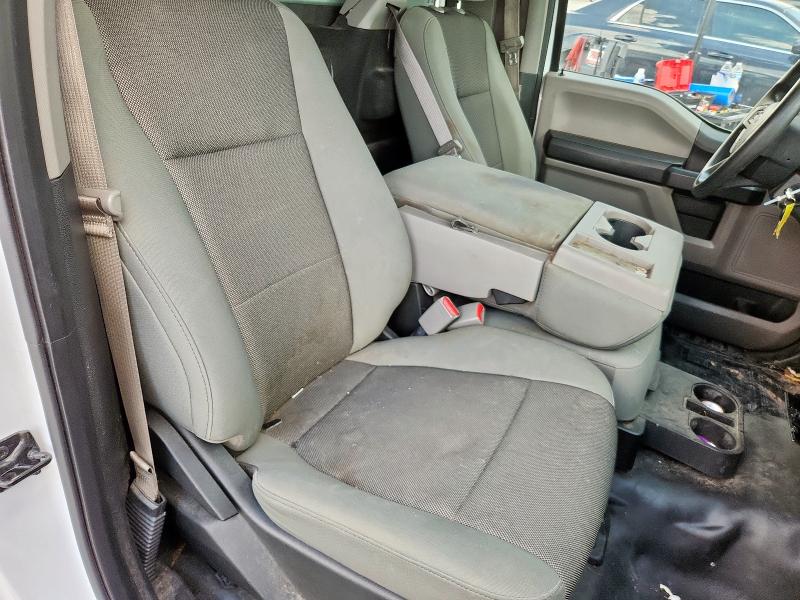 Photo 10 from auction – 2017 FORD F150 with VIN 1FTMF1C88HKC89927