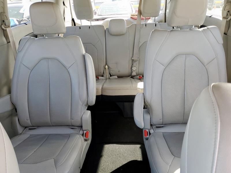 Photo 10 from auction – 2019 CHRYSLER PACIFICA T with VIN 2C4RC1BG0KR522716