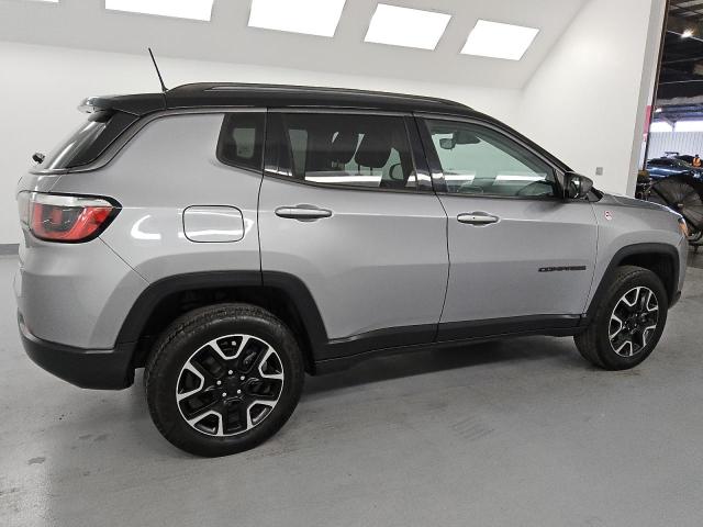 Photo 3 from auction – 2020 JEEP COMPASS TR with VIN 3C4NJDDBXLT195358