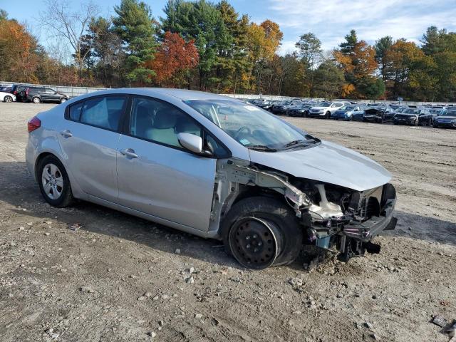 Photo 4 from auction – 2016 KIA FORTE LX with VIN KNAFK4A6XG5511515