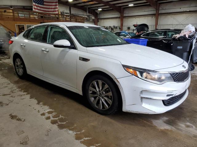 Photo 4 from auction – 2017 KIA OPTIMA EX with VIN 5XXGU4L34HG164801
