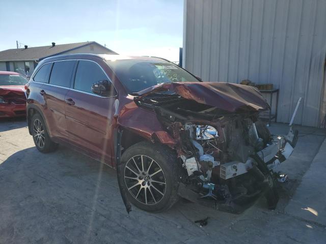 Photo 4 from auction – 2018 TOYOTA HIGHLANDER with VIN 5TDJZRFH0JS534996