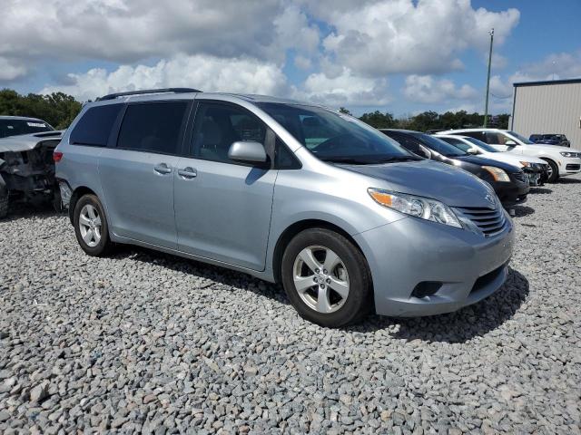 Photo 4 from auction – 2016 TOYOTA SIENNA LE with VIN 5TDKK3DCXGS753633