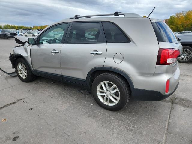 Photo 2 from auction – 2015 KIA SORENTO LX with VIN 5XYKTDA77FG653768