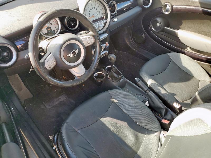 Photo 8 from auction – 2010 MINI COOPER with VIN WMWMF3C5XATZ22653