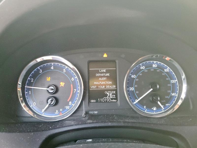 Photo 9 from auction – 2018 TOYOTA COROLLA L with VIN 5YFBURHE2JP793603