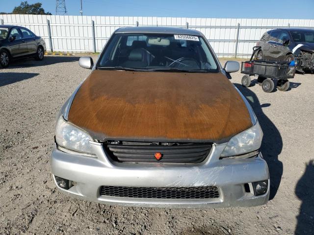 Photo 5 from auction – 2003 LEXUS IS 300 with VIN JTHBD192030069927