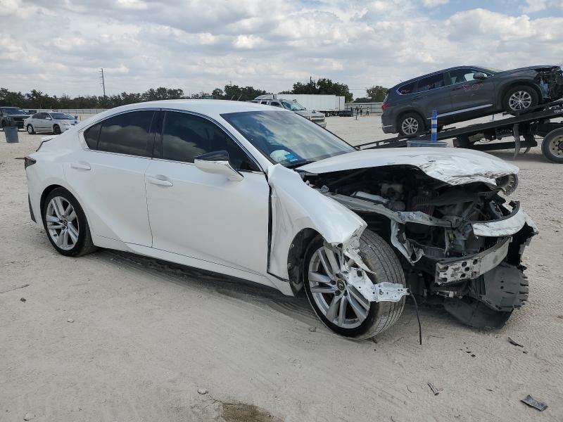 Photo 4 from auction – 2021 LEXUS IS 300 with VIN JTHAA1D20M5111349