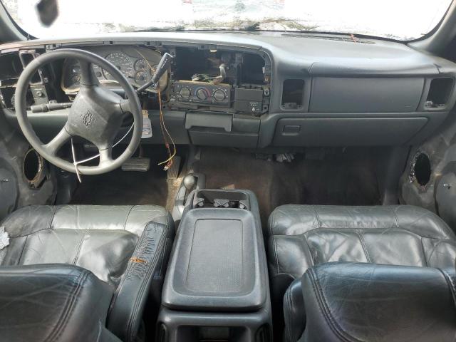 Photo 8 from auction – 2002 CHEVROLET SILVERADO with VIN 1GCHK29U12E254983