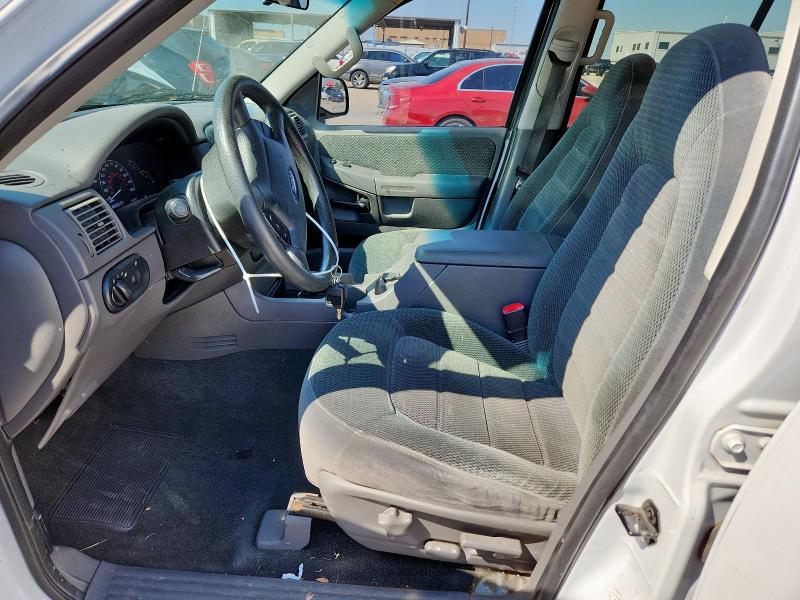 Photo 7 from auction – 2002 FORD EXPLORER XLT with VIN 1FMZU63E82ZA82169