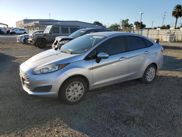 FORD FIESTA S 2016 with VIN 3FADP4AJ8GM105345 - Photo from auction