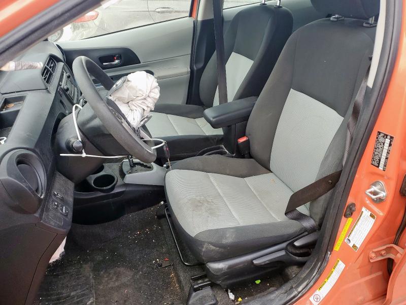 Photo 7 from auction – 2013 TOYOTA PRIUS C with VIN JTDKDTB32D1034978