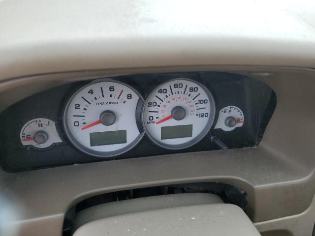 Photo 9 from auction – 2005 FORD ESCAPE LIM with VIN 1FMCU94155KB85534