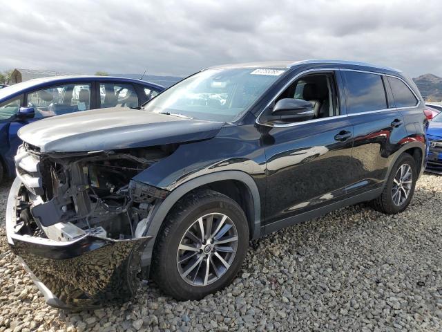 TOYOTA HIGHLANDER SE 2019 with VIN 5TDKZRFH1KS336644 - Photo from auction