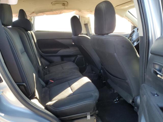 Photo 11 from auction – 2016 MITSUBISHI OUTLANDER with VIN JA4AZ3A31GZ055786