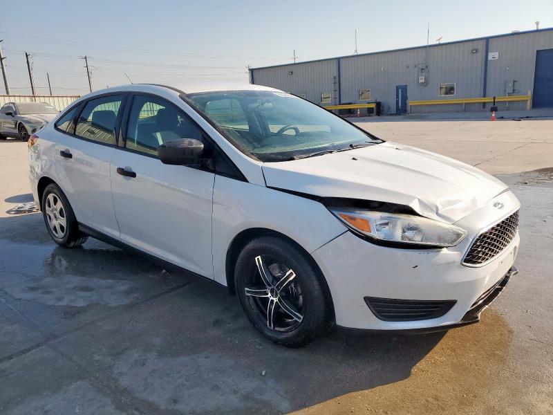 Photo 4 from auction – 2018 FORD FOCUS S with VIN 1FADP3E22JL270121