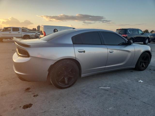 Photo 3 from auction – 2015 DODGE CHARGER SE with VIN 2C3CDXBGXFH897082