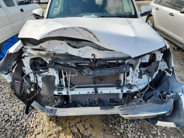 Photo 11 from auction – 2015 TOYOTA 4RUNNER SR with VIN JTEBU5JR9F5226214