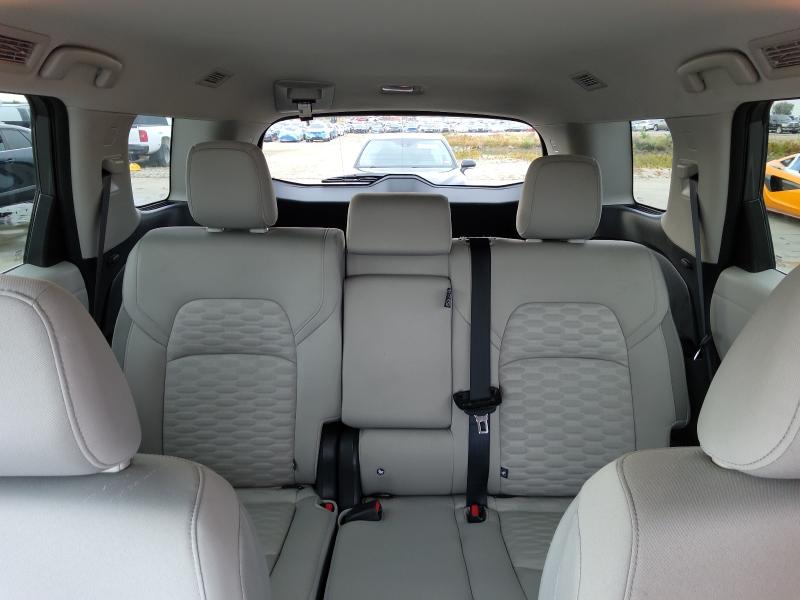 Photo 10 from auction – 2022 NISSAN PATHFINDER with VIN 5N1DR3BA3NC259680