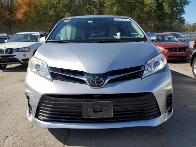 Photo 5 from auction – 2020 TOYOTA SIENNA LE with VIN 5TDKZ3DC3LS058352