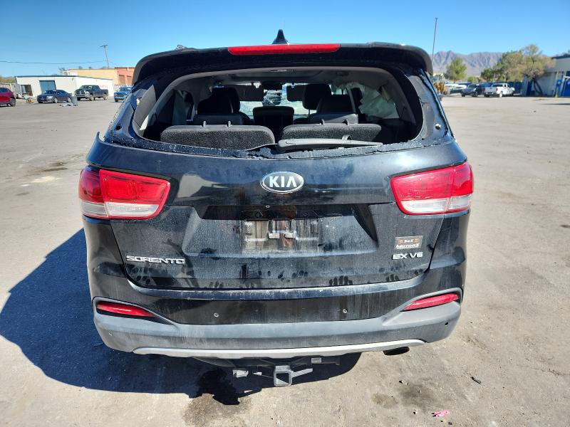 Photo 6 from auction – 2016 KIA SORENTO EX with VIN 5XYPH4A50GG152664