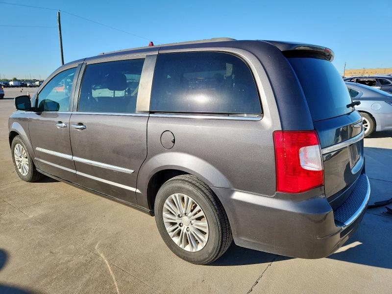 Photo 2 from auction – 2015 CHRYSLER TOWN & COU with VIN 2C4RC1CG7FR728152