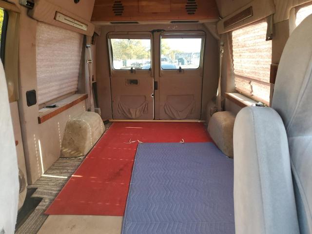 Photo 10 from auction – 2002 DODGE RAM VAN B1500 with VIN 2B6HB11Y42K142610