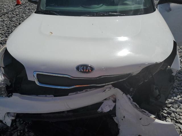 Photo 11 from auction – 2014 KIA SOUL with VIN KNDJN2A25E7088012