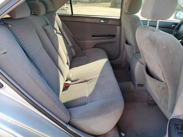 Photo 10 from auction – 2005 TOYOTA CAMRY LE with VIN 4T1BE32K85U046441