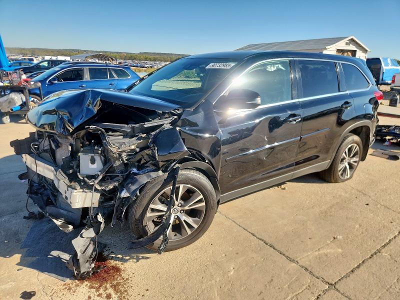 TOYOTA HIGHLANDER 2019 with VIN 5TDZZRFHXKS302667 - Photo from auction