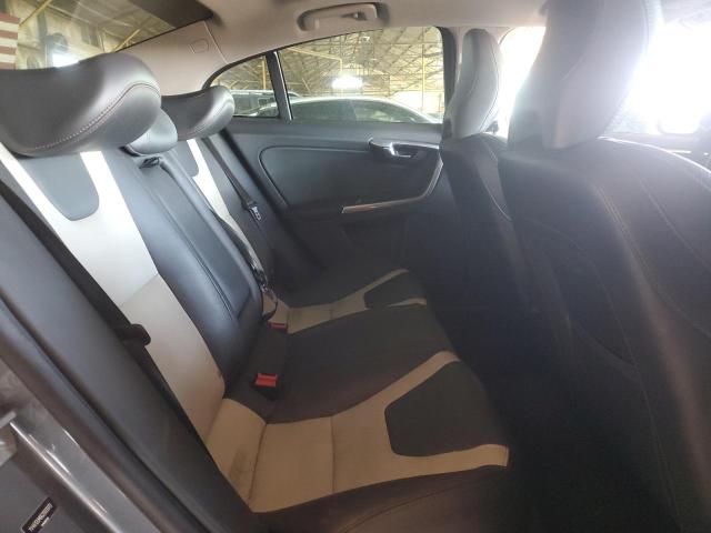 Photo 10 from auction – 2016 VOLVO S60 CROSS with VIN YV4612UM6G2000970
