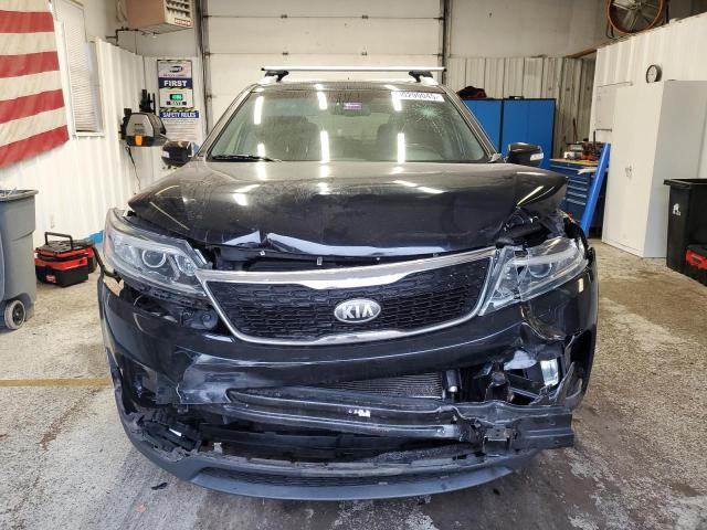 Photo 5 from auction – 2015 KIA SORENTO LX with VIN 5XYKT4A71FG601083